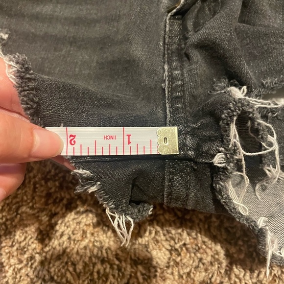Levi 505s Jean shorts - Picture 4 of 4